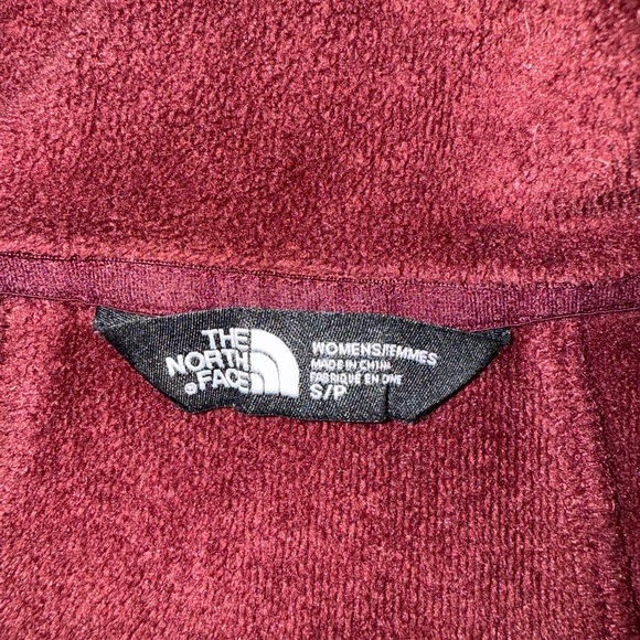 The North Face 2in1 Ski Jacket - Picture 4 of 4